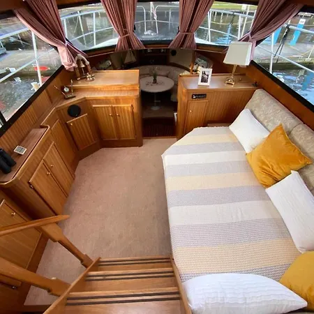 Luxusurlaub auf der Amavida Yacht / Scharmützelsee Bad Saarow Exterior foto