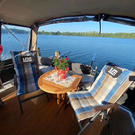 Luxusurlaub auf der Amavida Yacht / Scharmützelsee Bad Saarow Exterior foto
