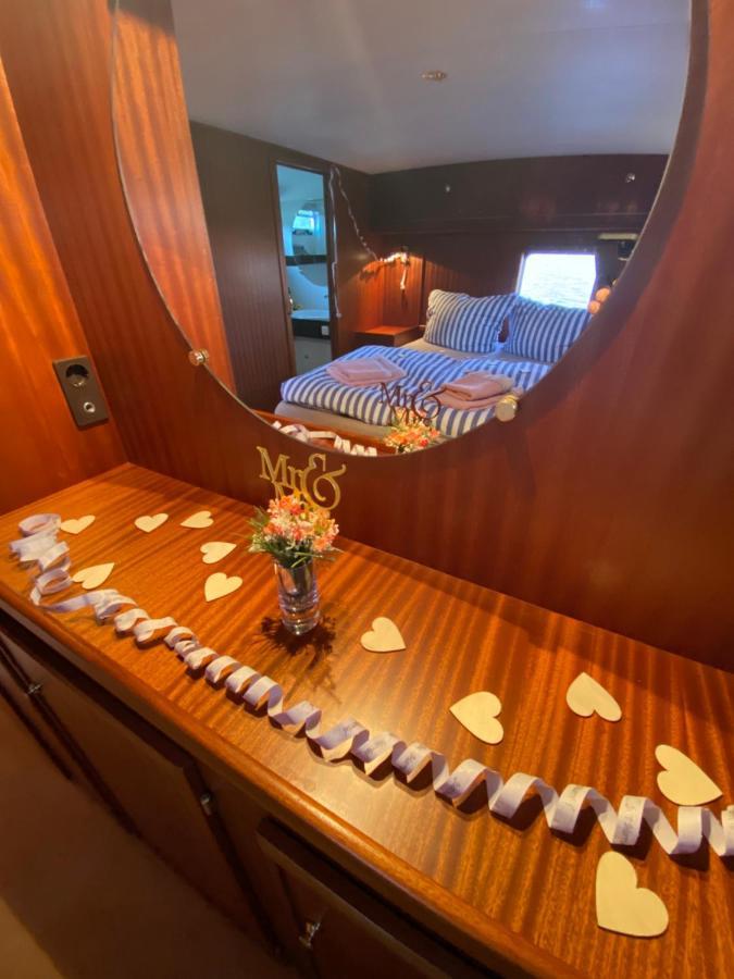 Botel Luxusurlaub Auf Der Amavida Yacht / Scharmützelsee *