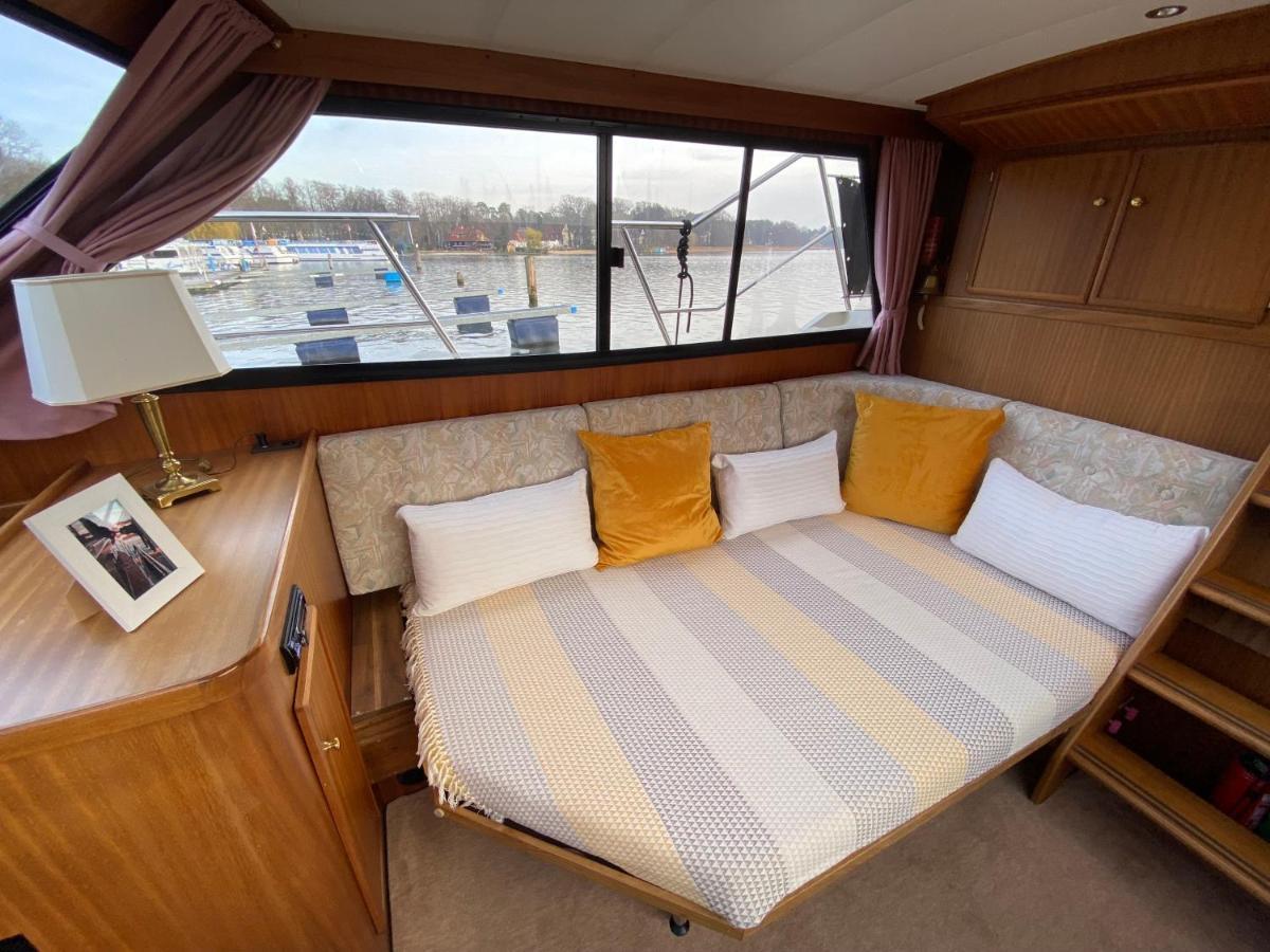 Botel Luxusurlaub Auf Der Amavida Yacht / Scharmützelsee