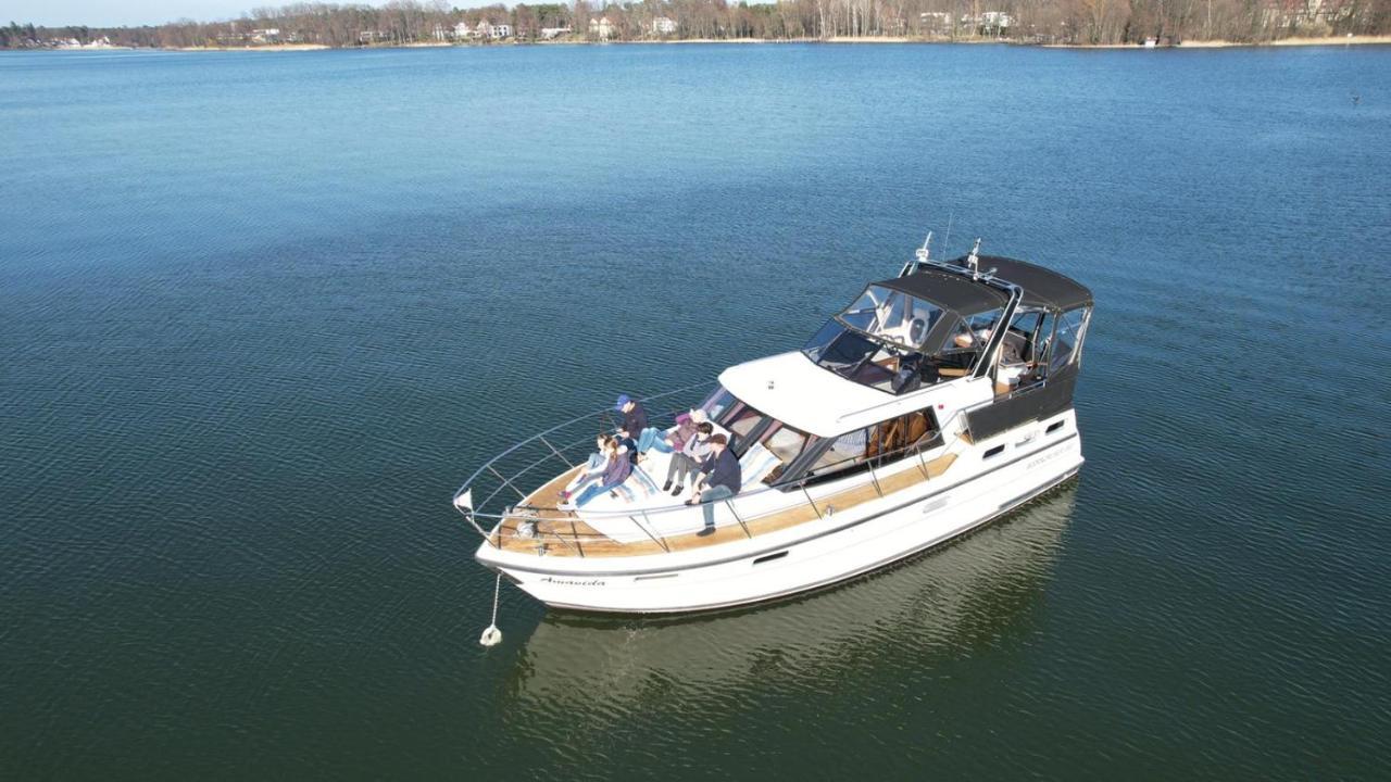 Luxusurlaub Auf Der Amavida Yacht / Scharmützelsee Botel
